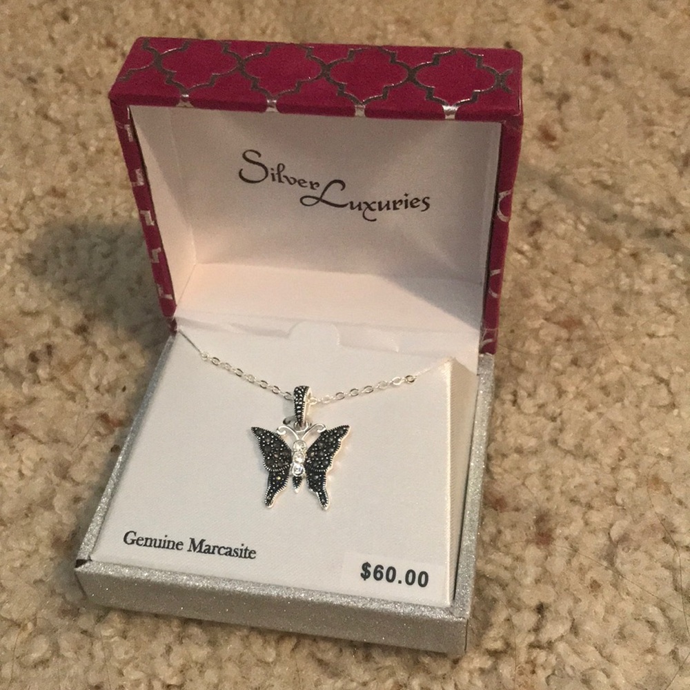 Butterfly silver necklace